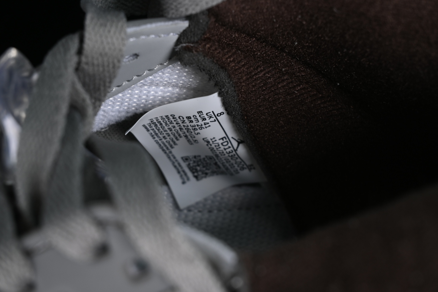 Jordan 5 Retro SP A Ma Maniére Light Bone FD1330-006