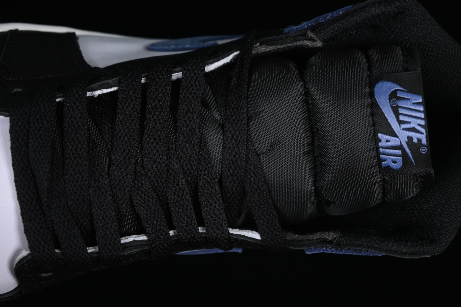 Jordan 1 Retro High Blue Moon 555088-115