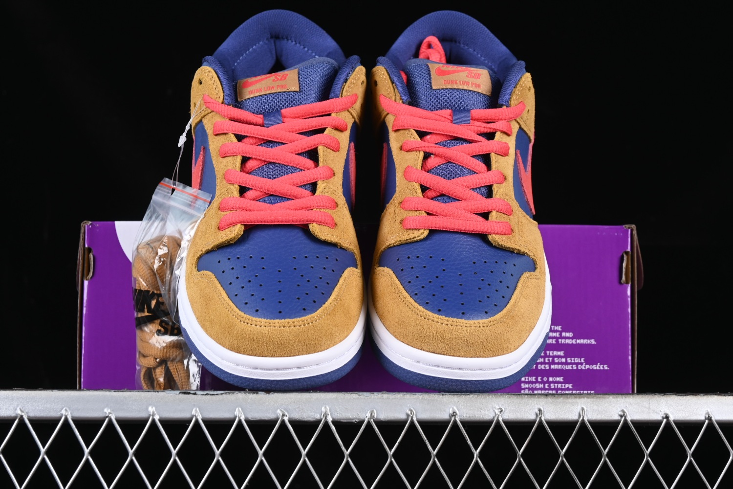 Nike SB Dunk Low Reverse Papa Bear BQ6817-700