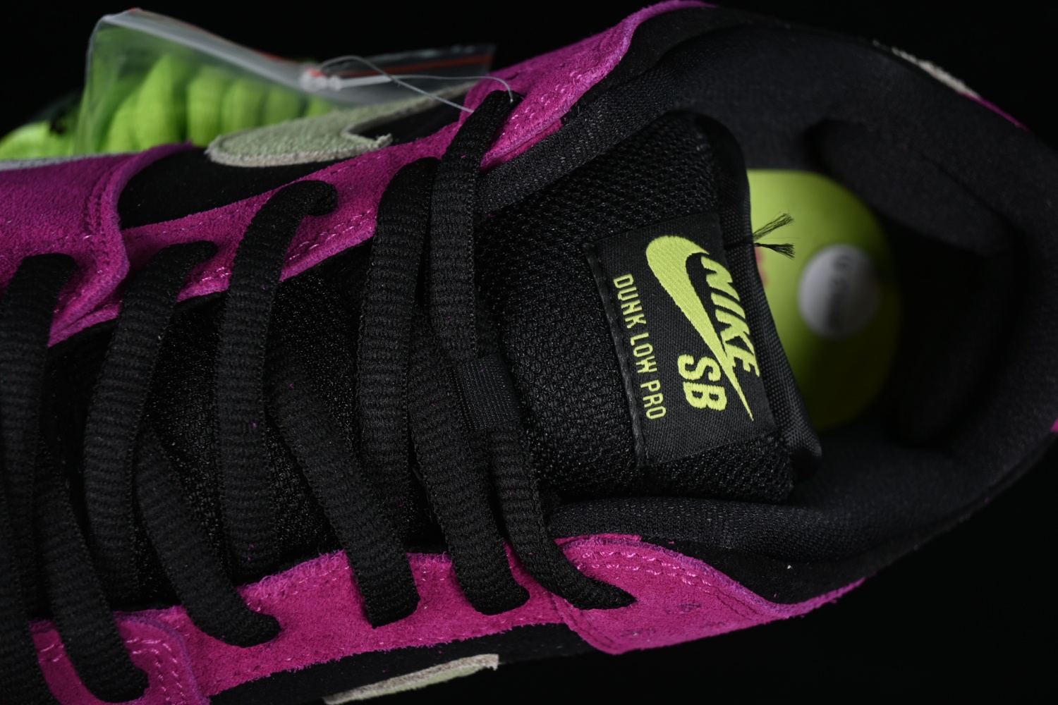 Nike SB Dunk Low Pro ACG Terra Red Plum BQ6817-501
