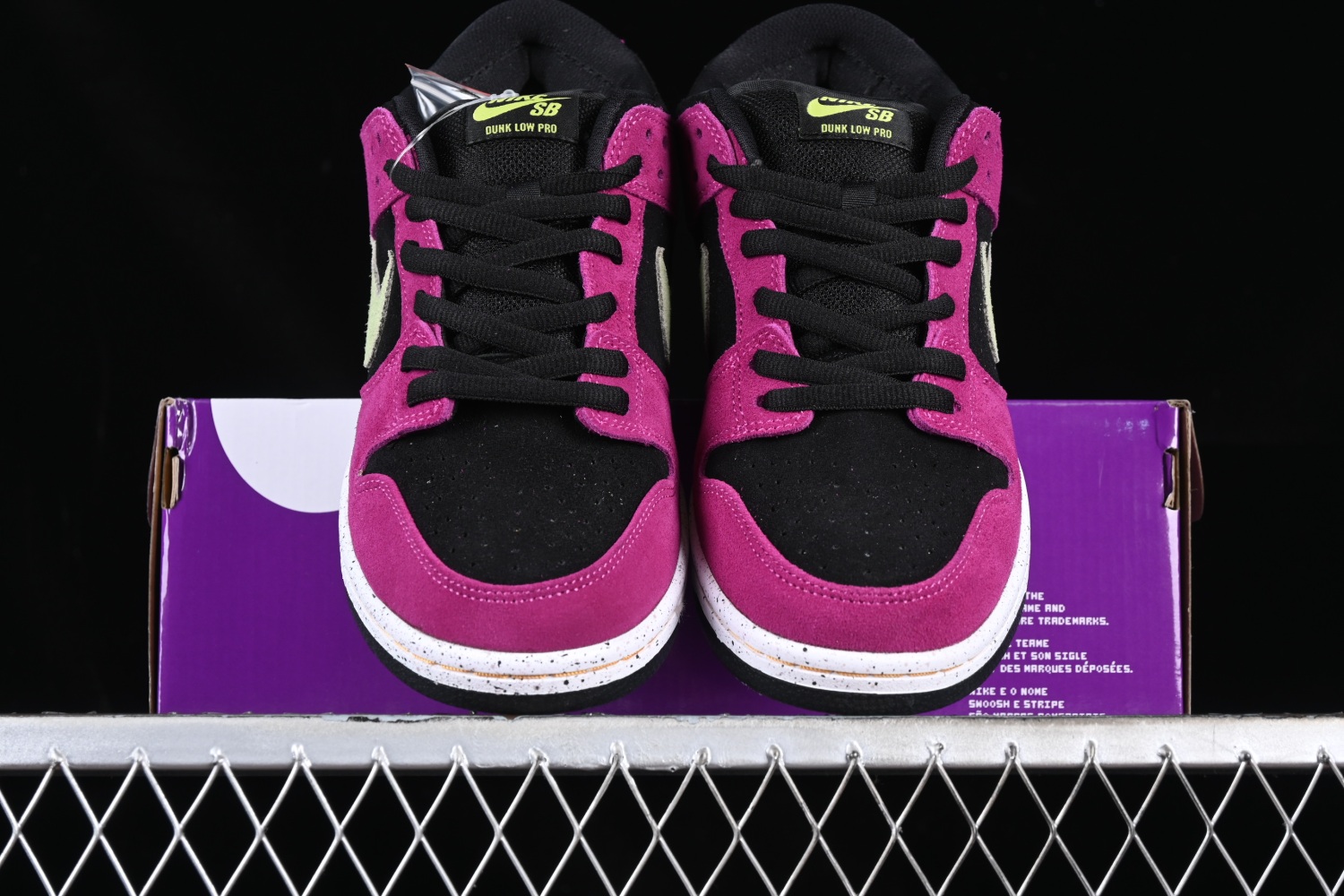 Nike SB Dunk Low Pro ACG Terra Red Plum BQ6817-501