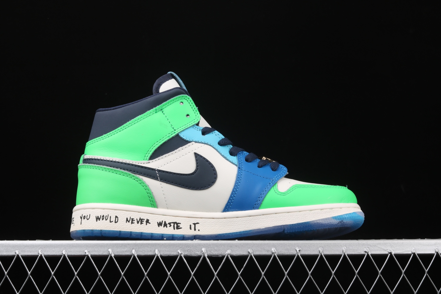 Jordan 1 Mid SE Fearless Melody Ehsani CQ7629-100