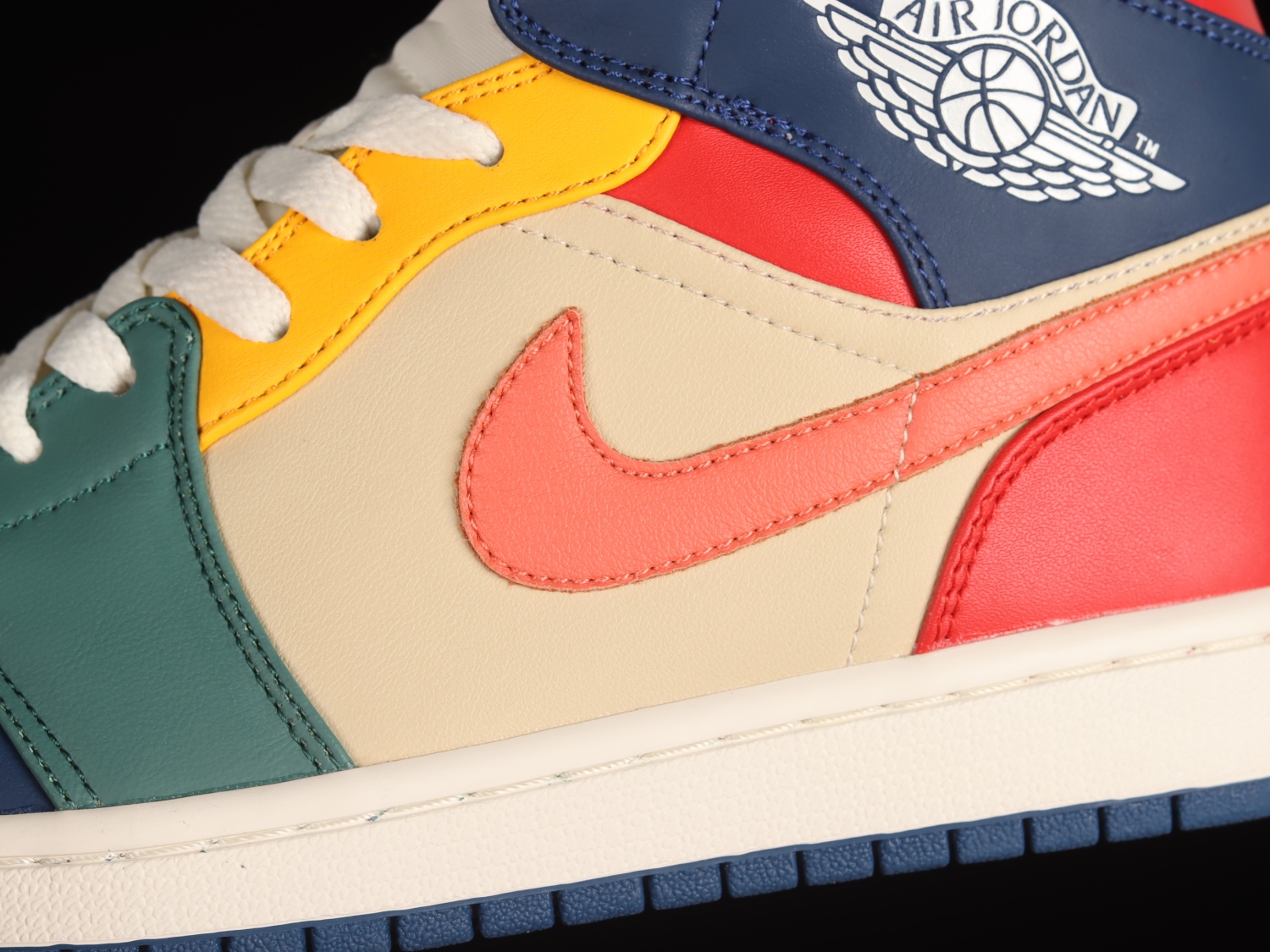 Jordan 1 Mid SE Multi Color (2022)  DN3738-400