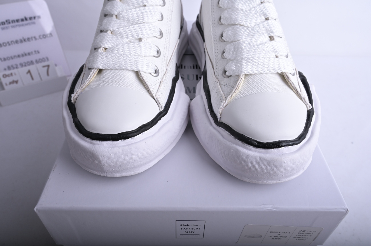 Maison Mihara Yasuhiro Peterson OG Sole Canvas Low White A01FW702