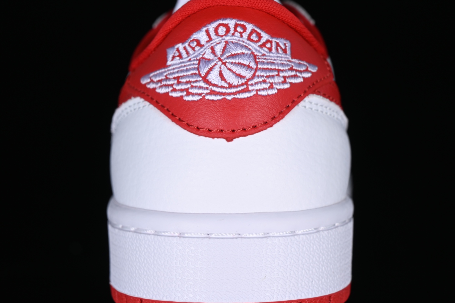 Jordan 1 Retro Low OG University Red CZ0790-161