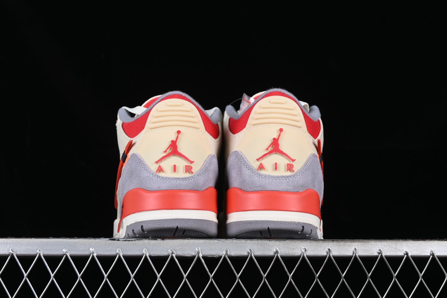 Air Jordan 3  Co-Branding  DH7139-002