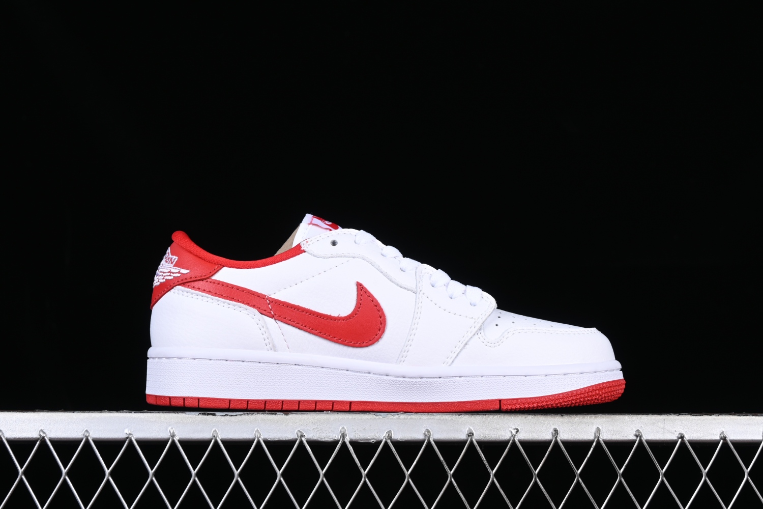 Jordan 1 Retro Low OG University Red CZ0790-161