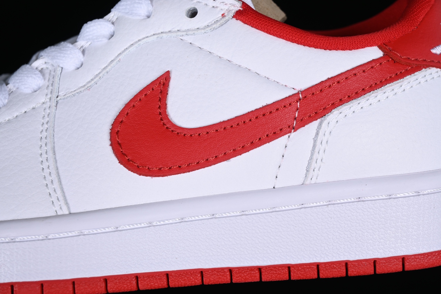 Jordan 1 Retro Low OG University Red CZ0790-161