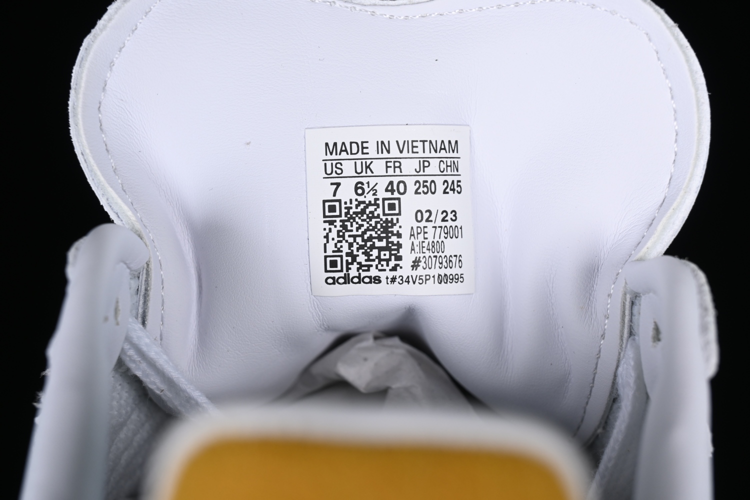 adidas Samba OG Kith Classics White Mango IE4800