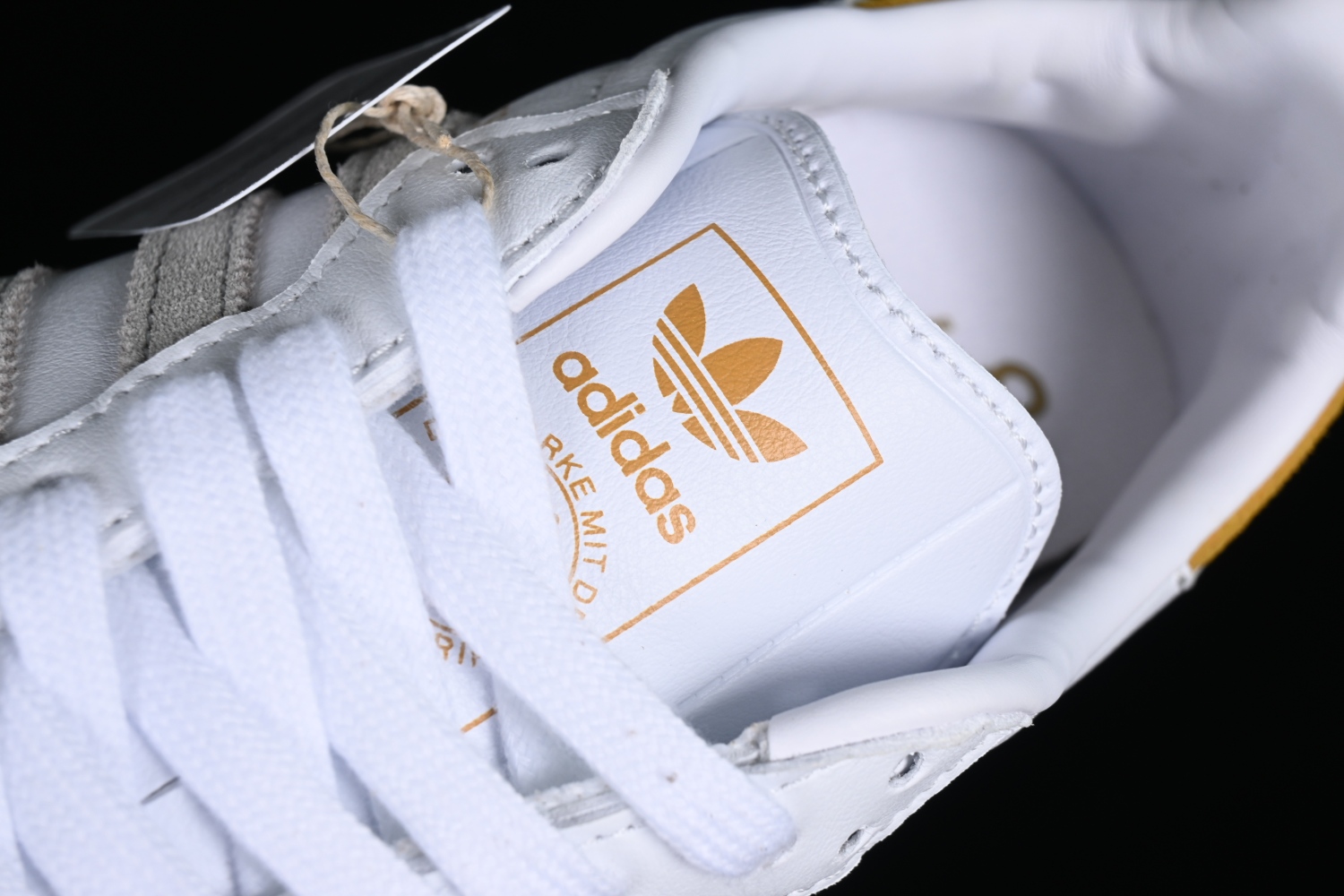 adidas Samba OG Kith Classics White Mango IE4800