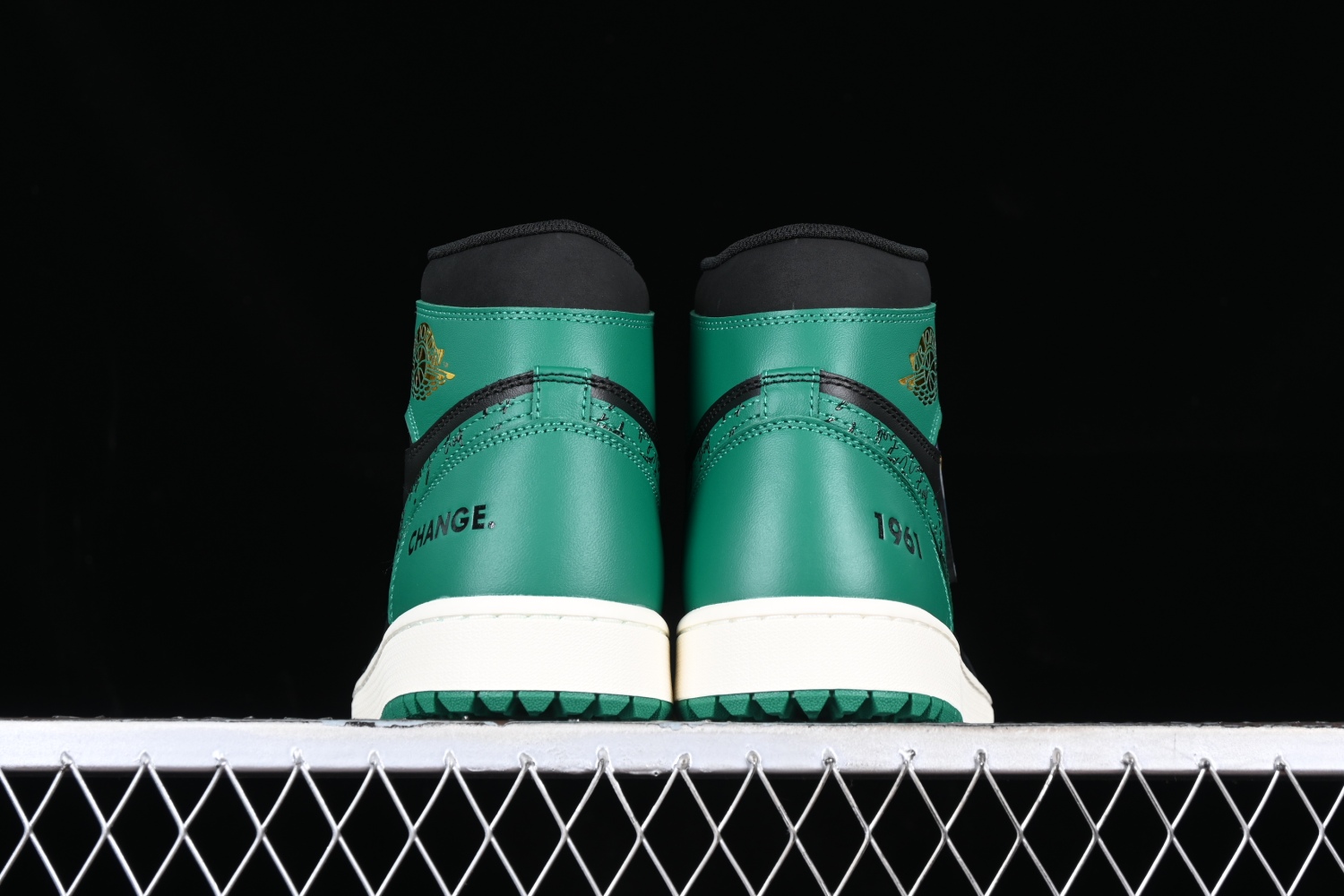 Jordan 1 Retro High Golf Eastside Golf 1961 FJ0849-001