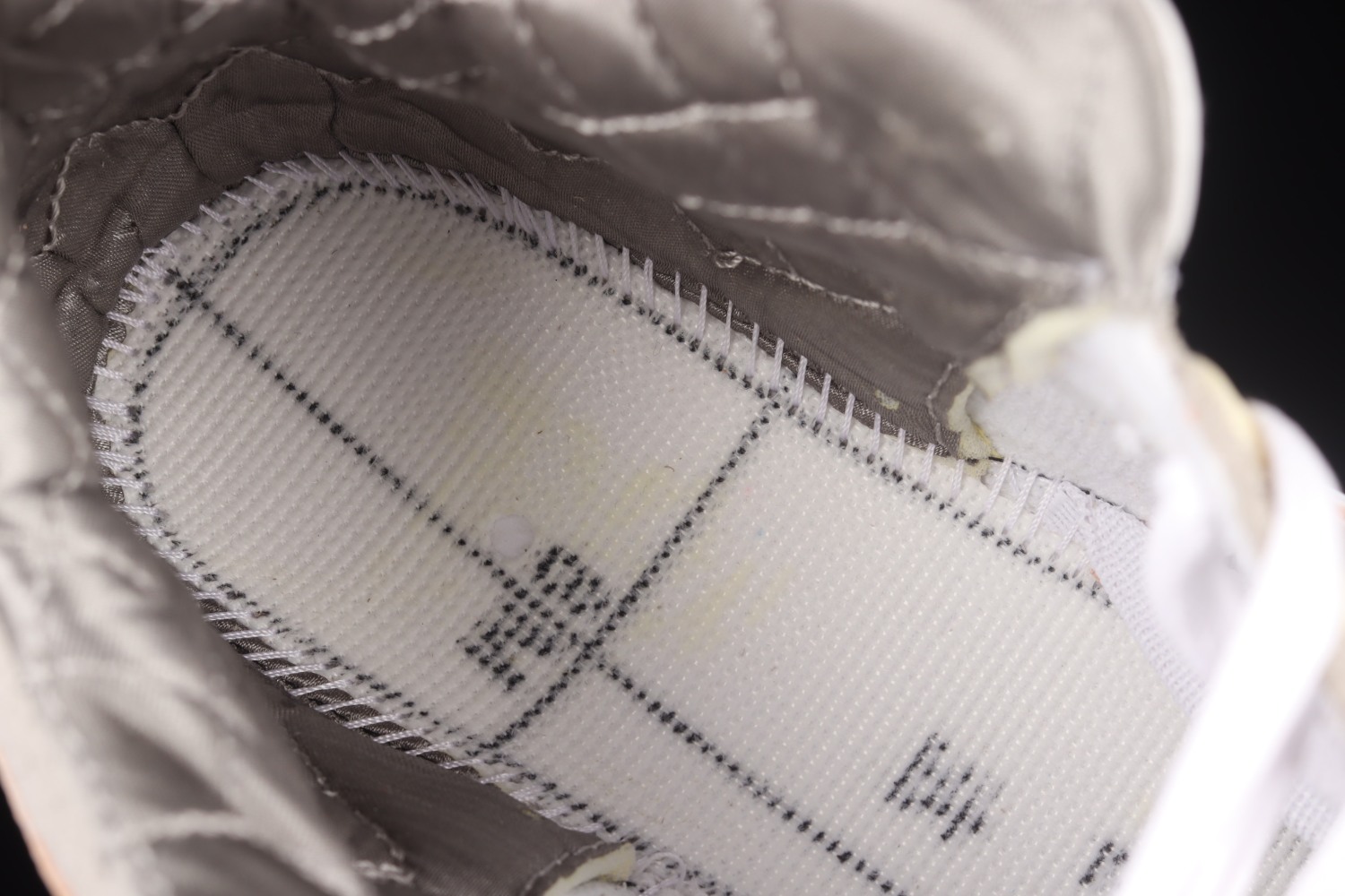 Jordan 3 Retro A Ma Maniére (W) DH3434-110