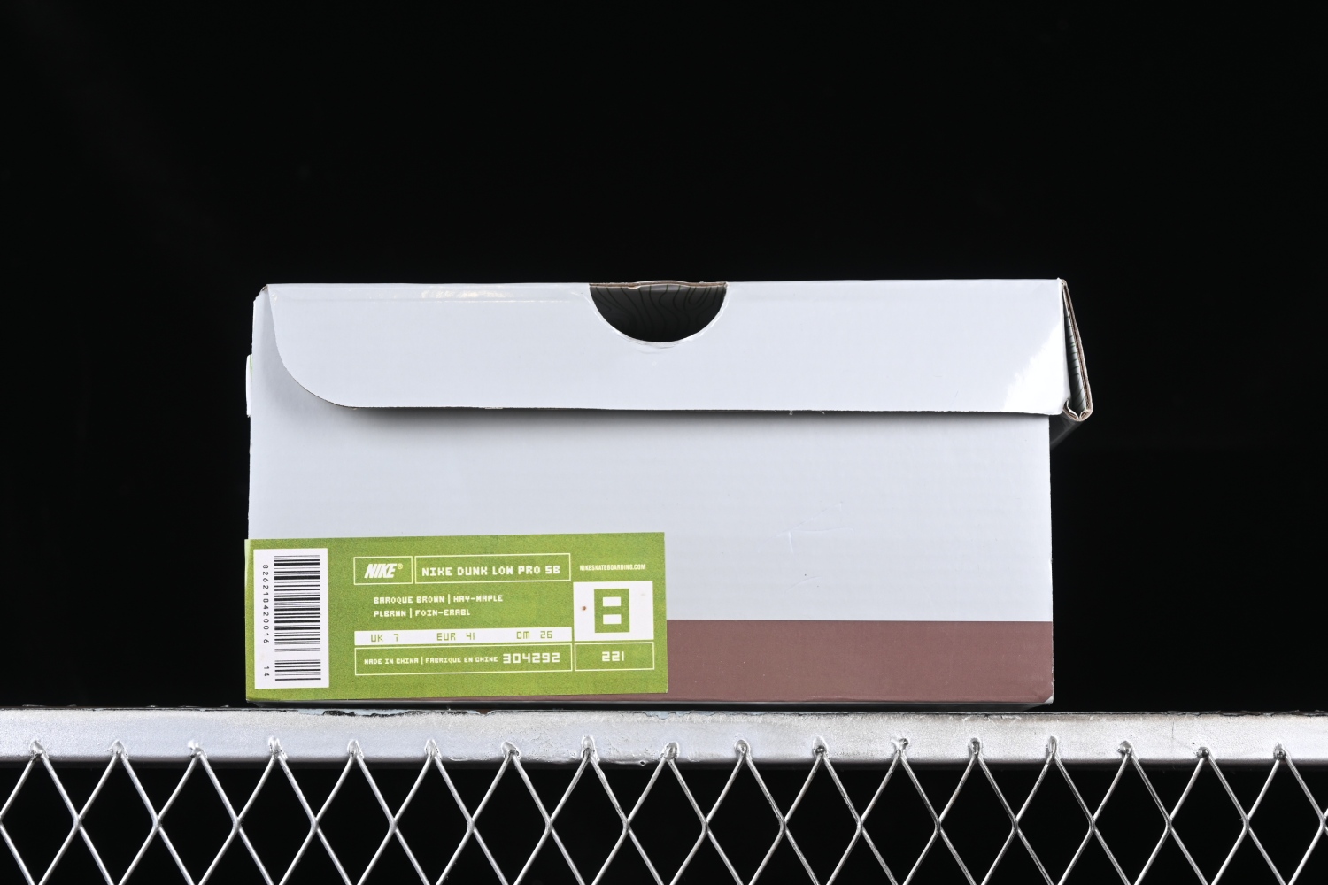 Nike SB Dunk Low Brown Pack 304292-221