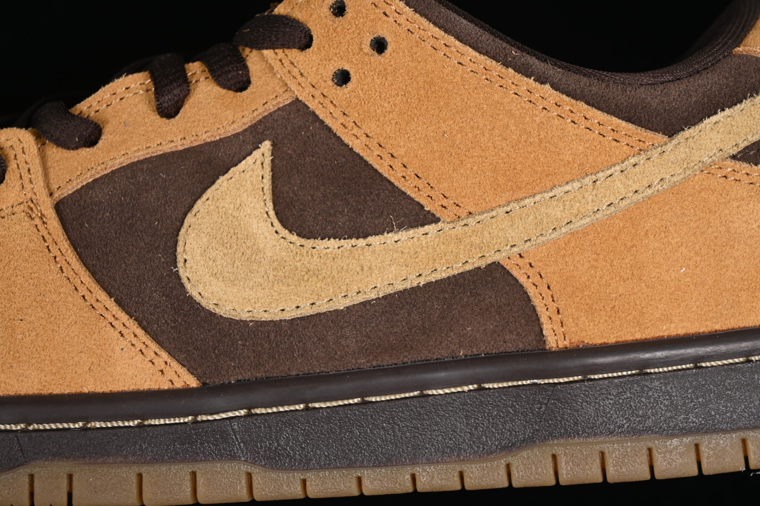 Nike SB Dunk Low Brown Pack 304292-221