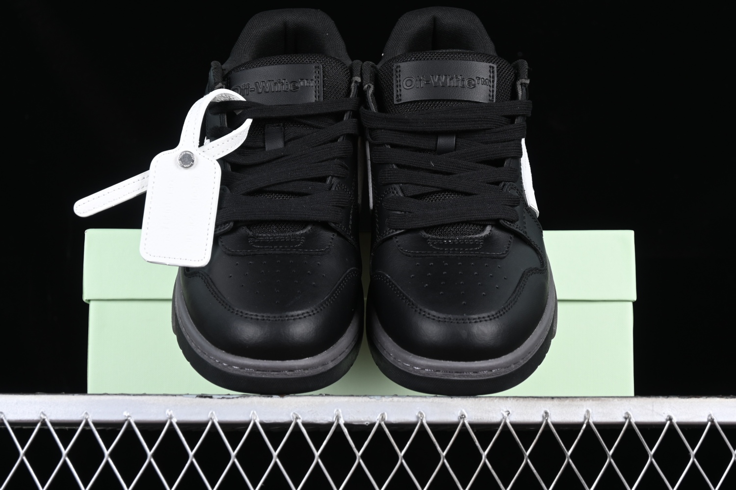 OFF-WHITE Out Of Office OOO Low Tops Black Gray White SS22 OMIA189C99LEA0011001