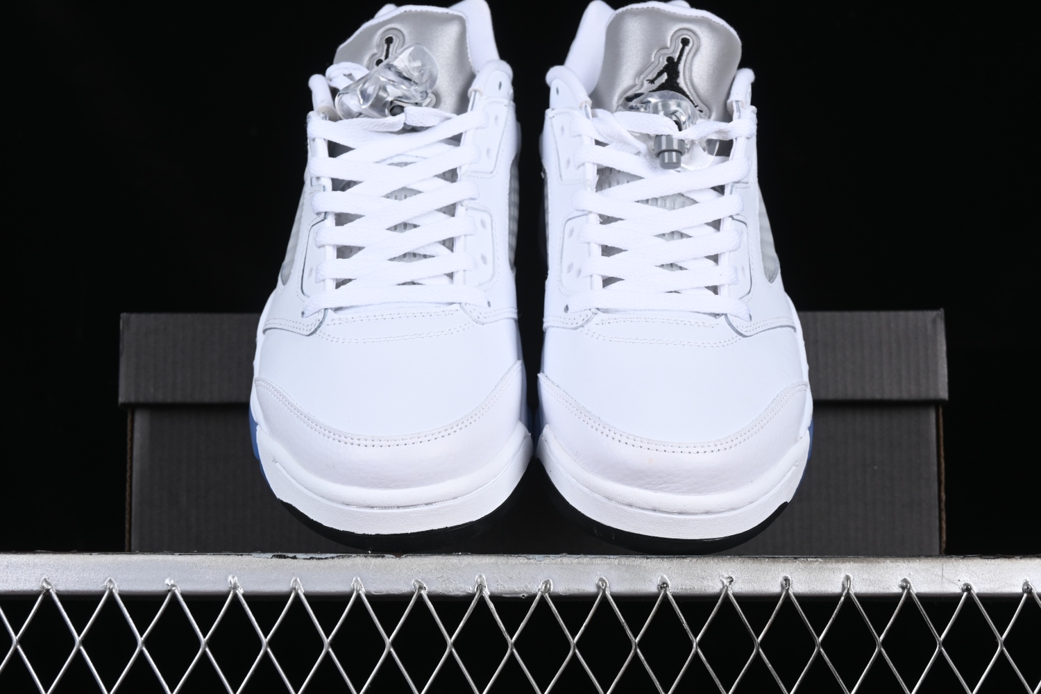 Jordan 5 Retro Low Wolf Grey 819172-122