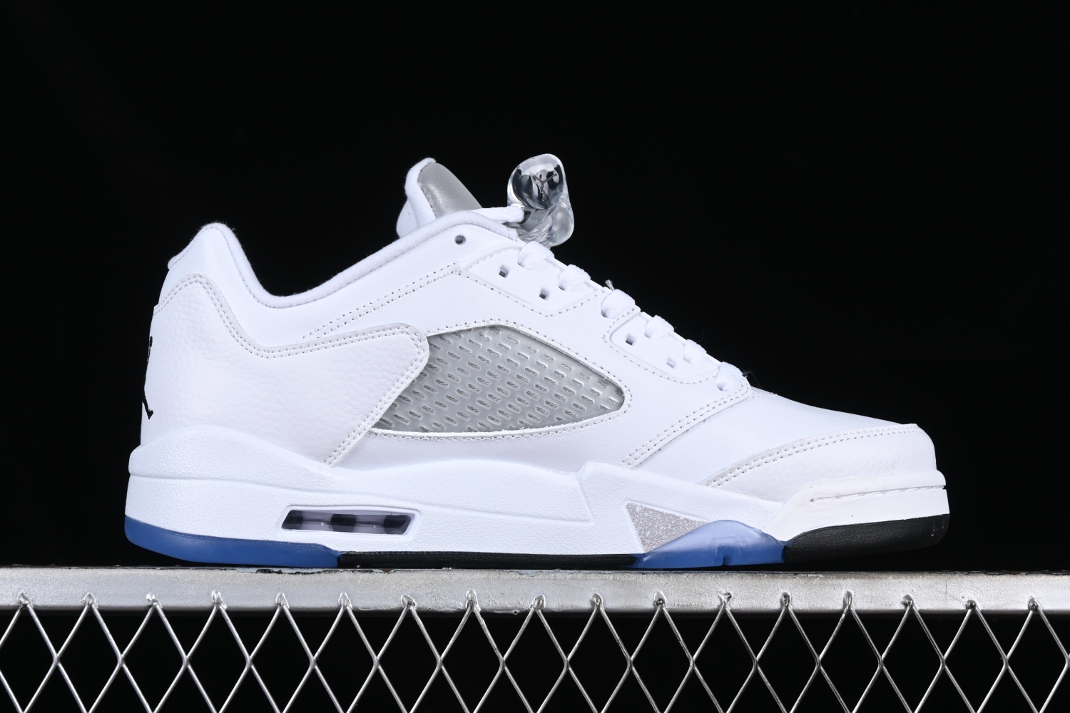 Jordan 5 Retro Low Wolf Grey 819172-122