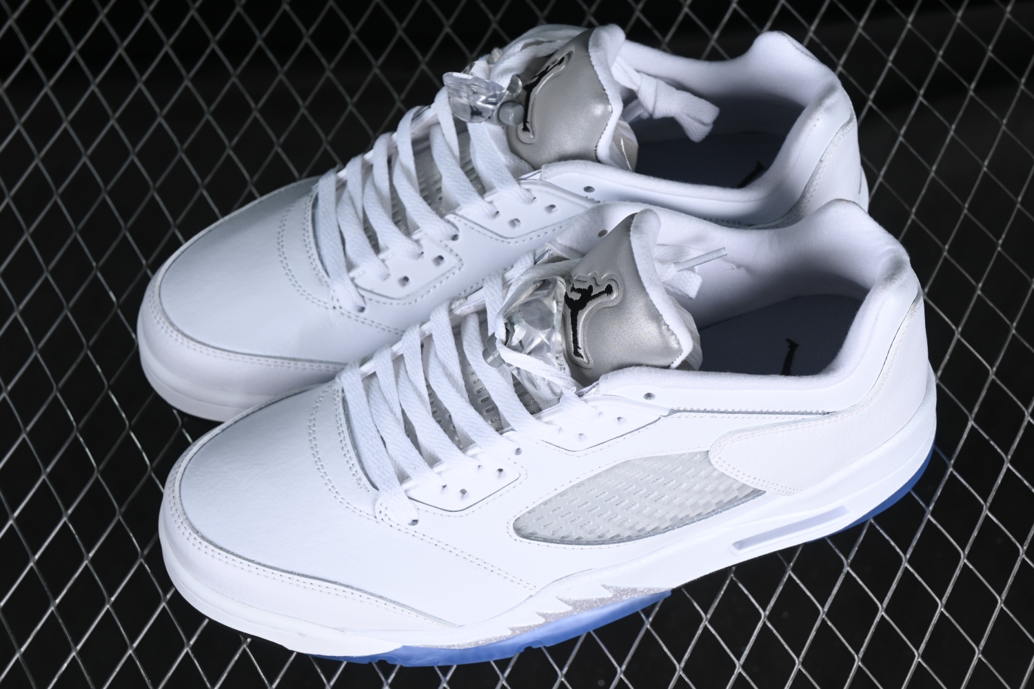 Jordan 5 Retro Low Wolf Grey 819172-122