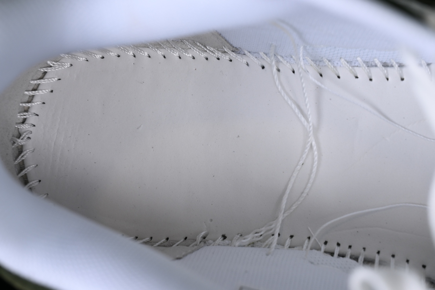 OFF-WHITE Out Of Office OOO Low Tops White Khaki OMIA189S23LEA0015901
