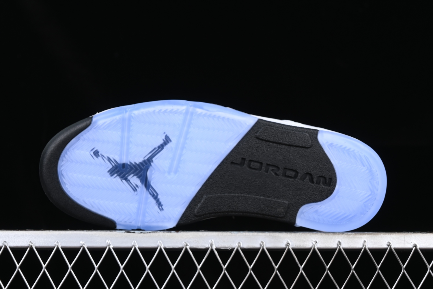 Jordan 5 Retro Low Wolf Grey 819172-122