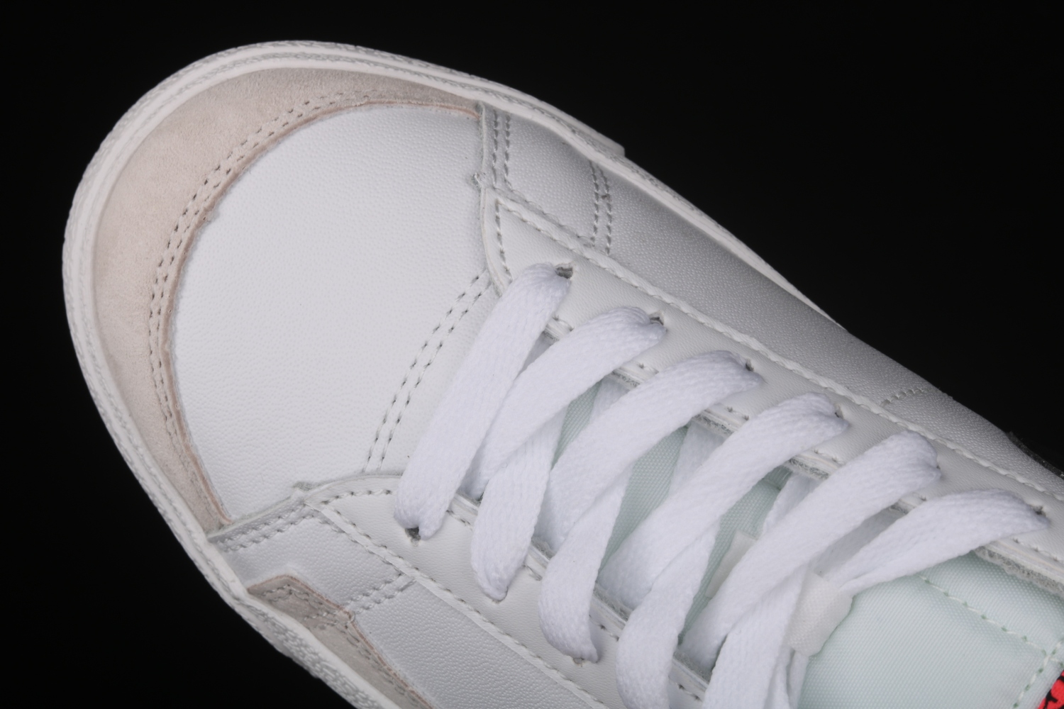 Nike Blazer Low GS White/Black DJ5201-106