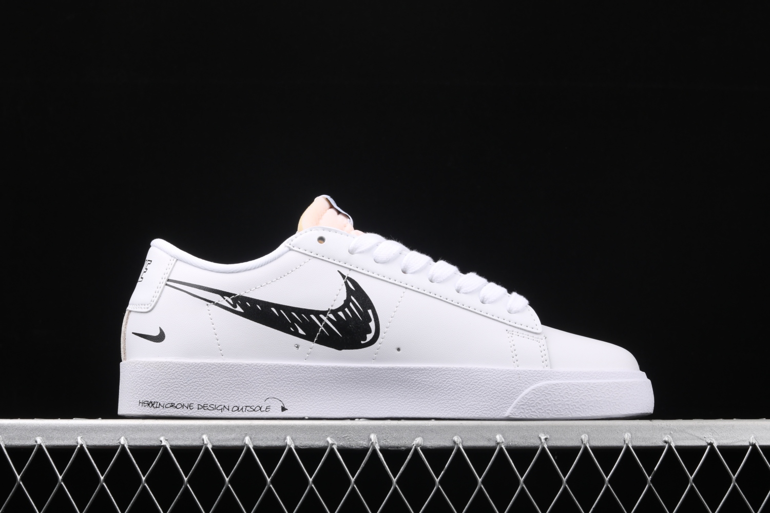 Nike Blazer Mid QS HH White Black BQ4808-101