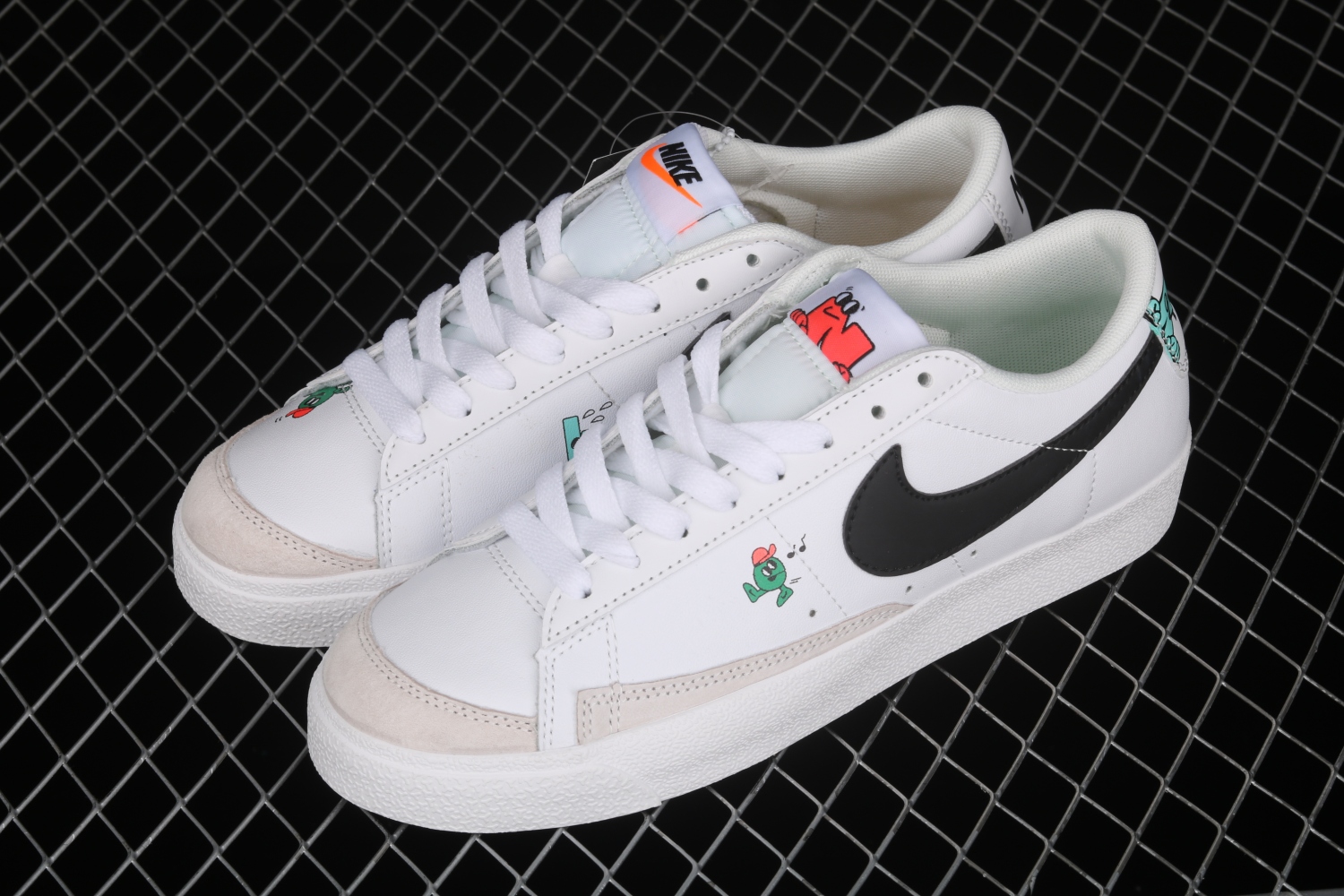 Nike Blazer Low GS White/Black DJ5201-106