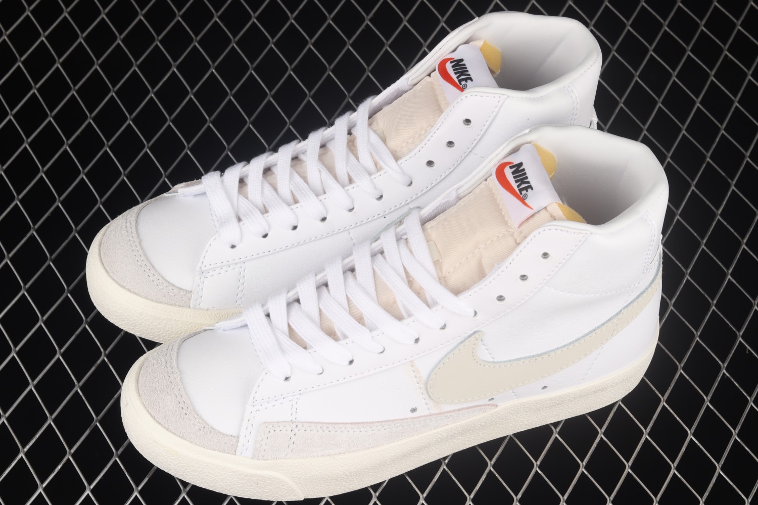 Nike Blazer Mid 