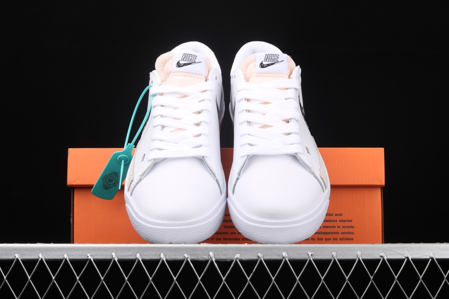 Nike Blazer Mid QS HH White Black BQ4808-101