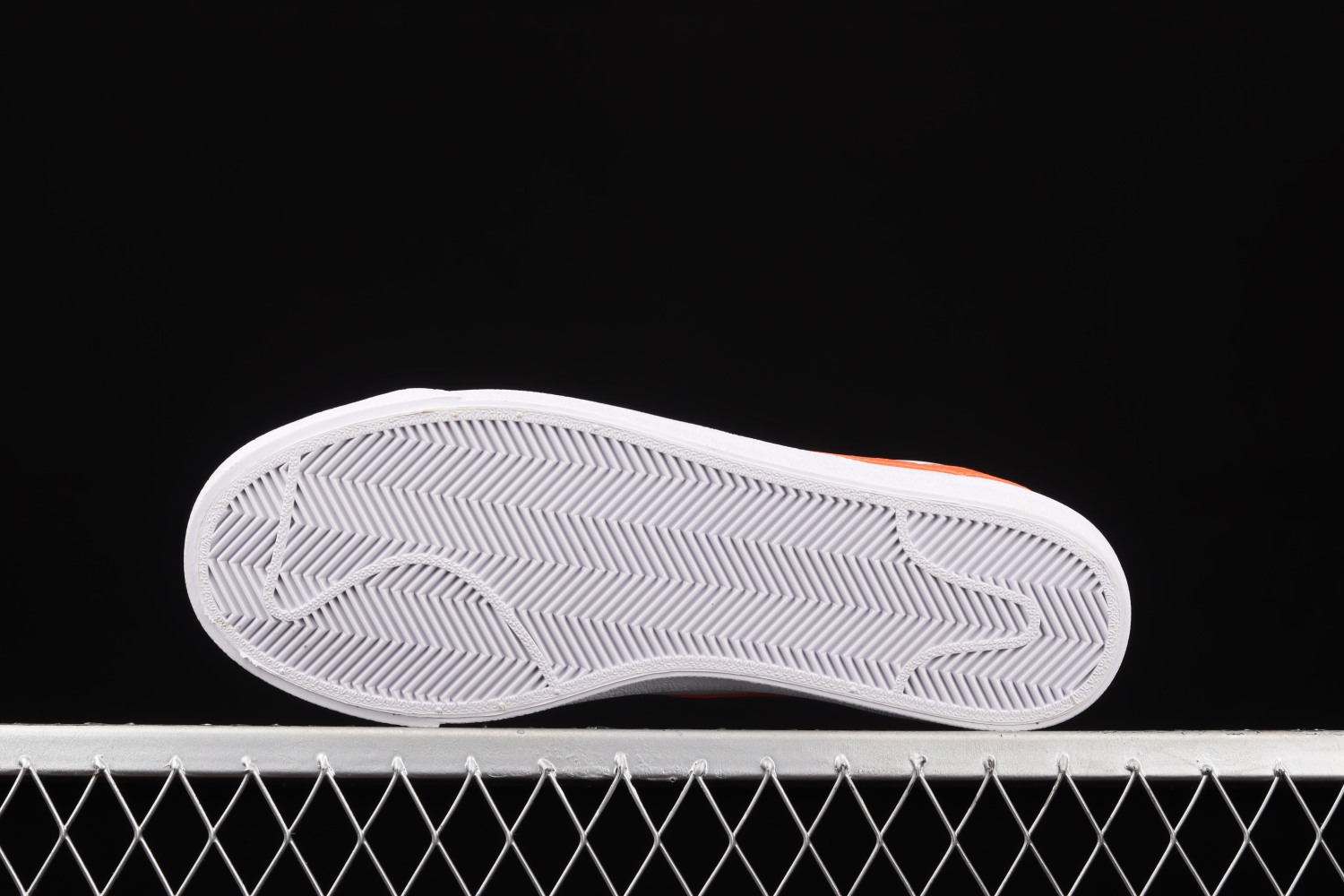 Nike Wmns Blazer Low ´77 DC4769-105