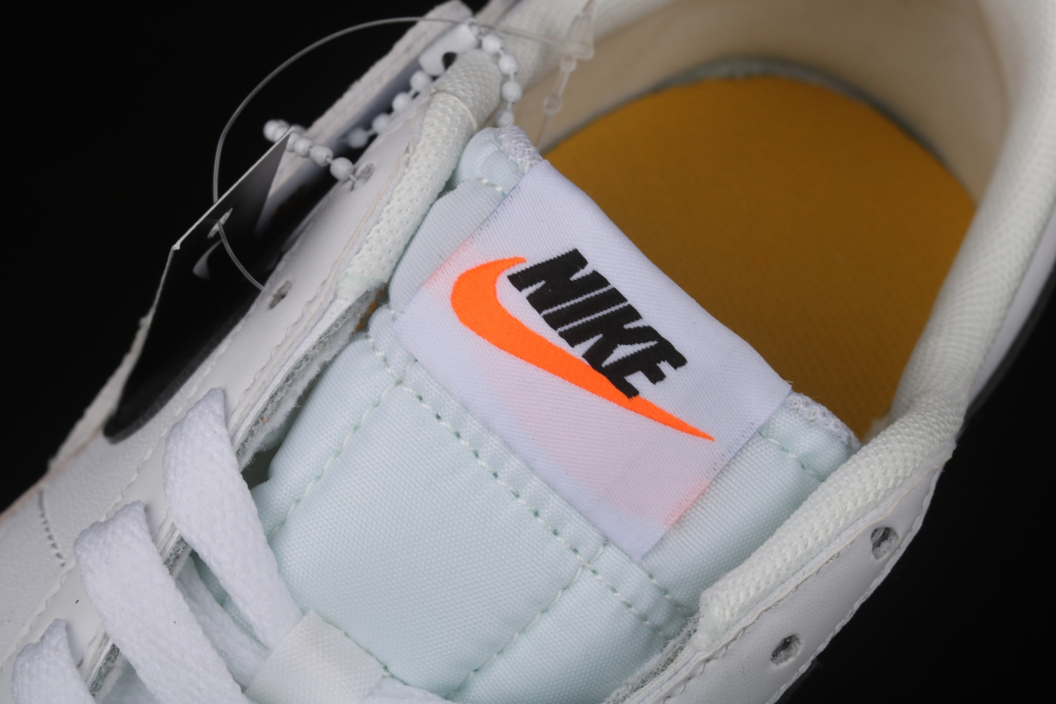 Nike Blazer Low GS White/Black DJ5201-106