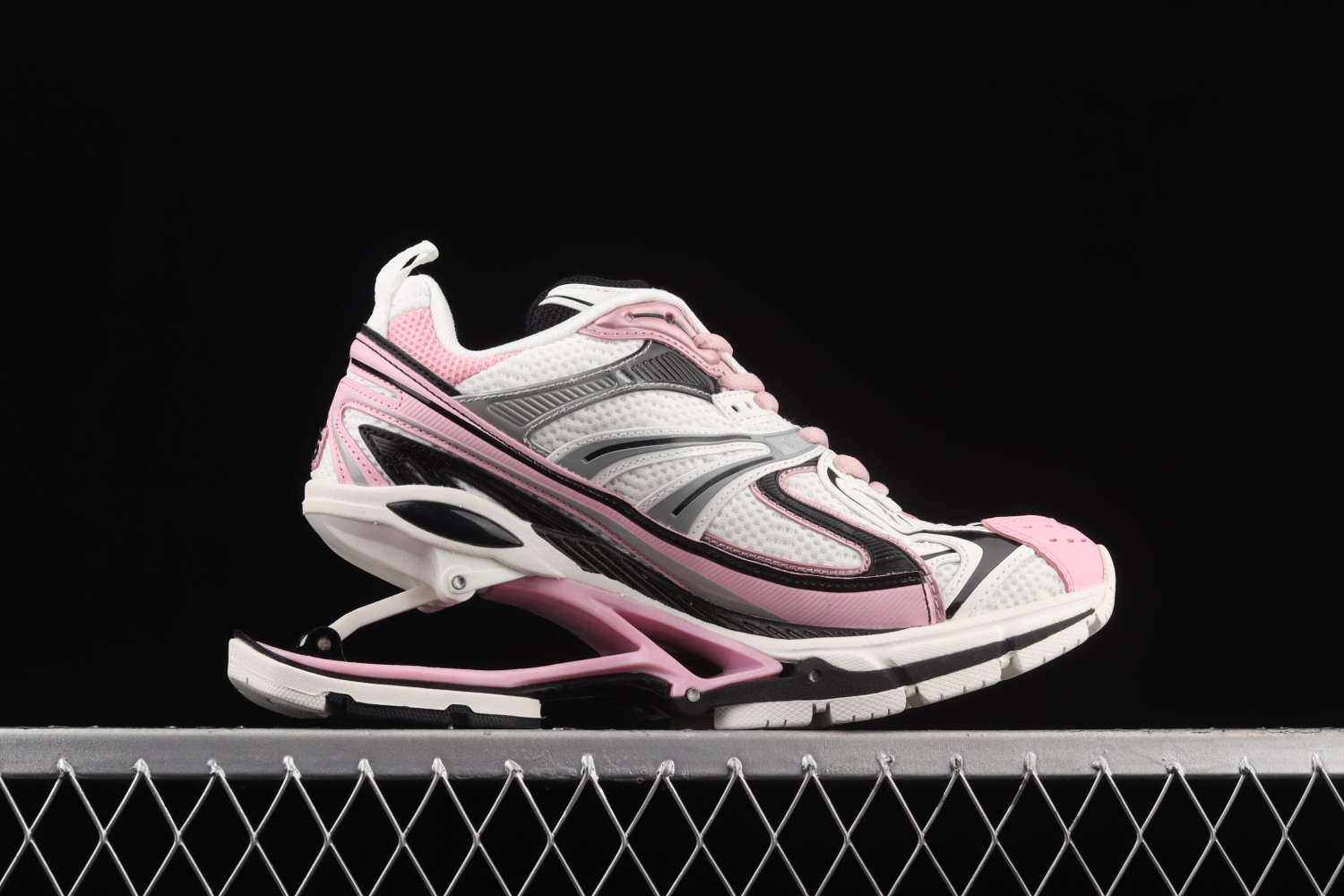 Bal**ci*ga X-Pander 6.0  pink  653870-W2RA5-5012