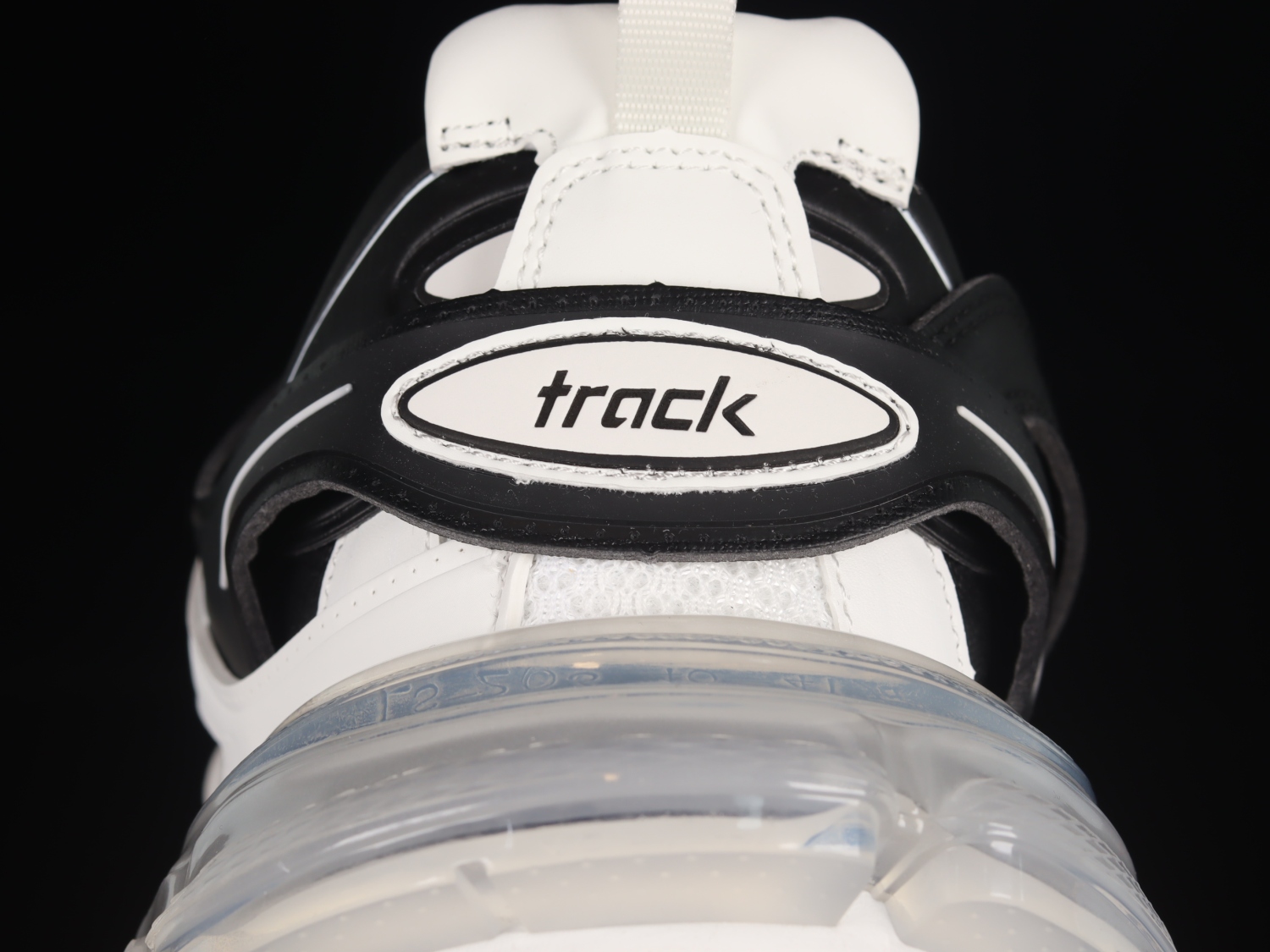 Bal**ci*ga Track Clear Sole White/Black (W) -  647741-W3BZ2-9010