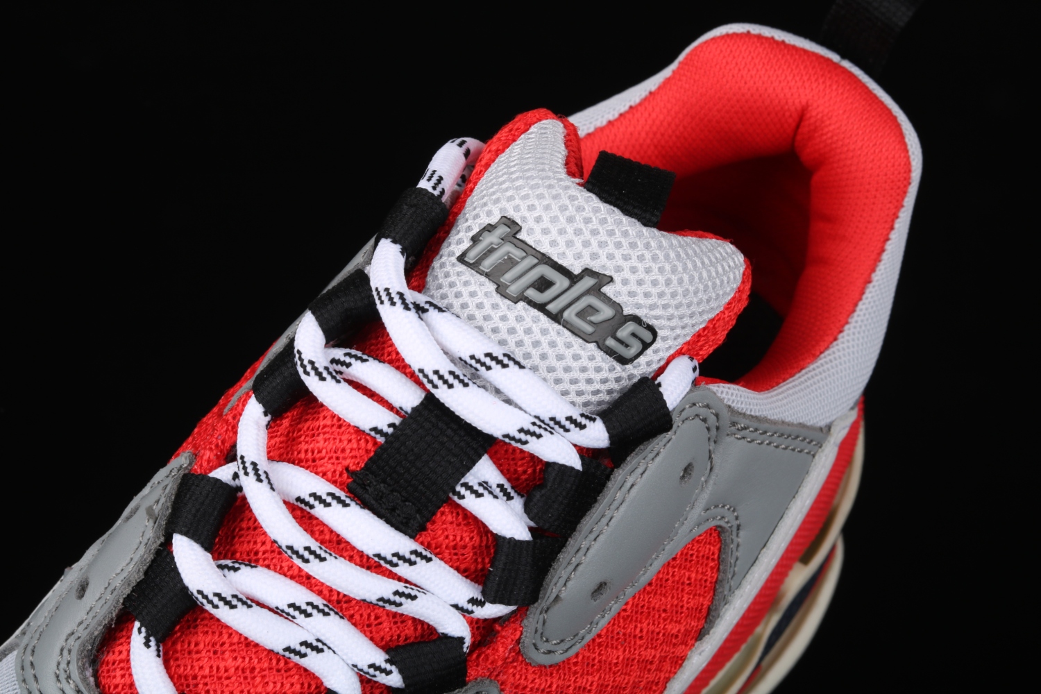 Bal**ciaga Triple S sneakers Dadshoe red ECBA700336A