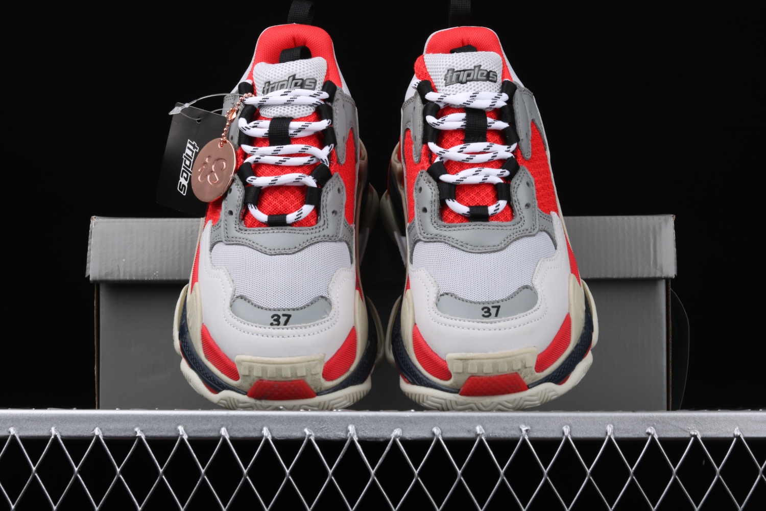 Bal**ciaga Triple S sneakers Dadshoe red ECBA700336A