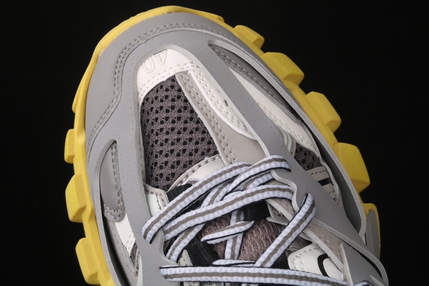 Bal**ci*ga Track Sneaker   ECBA609296A