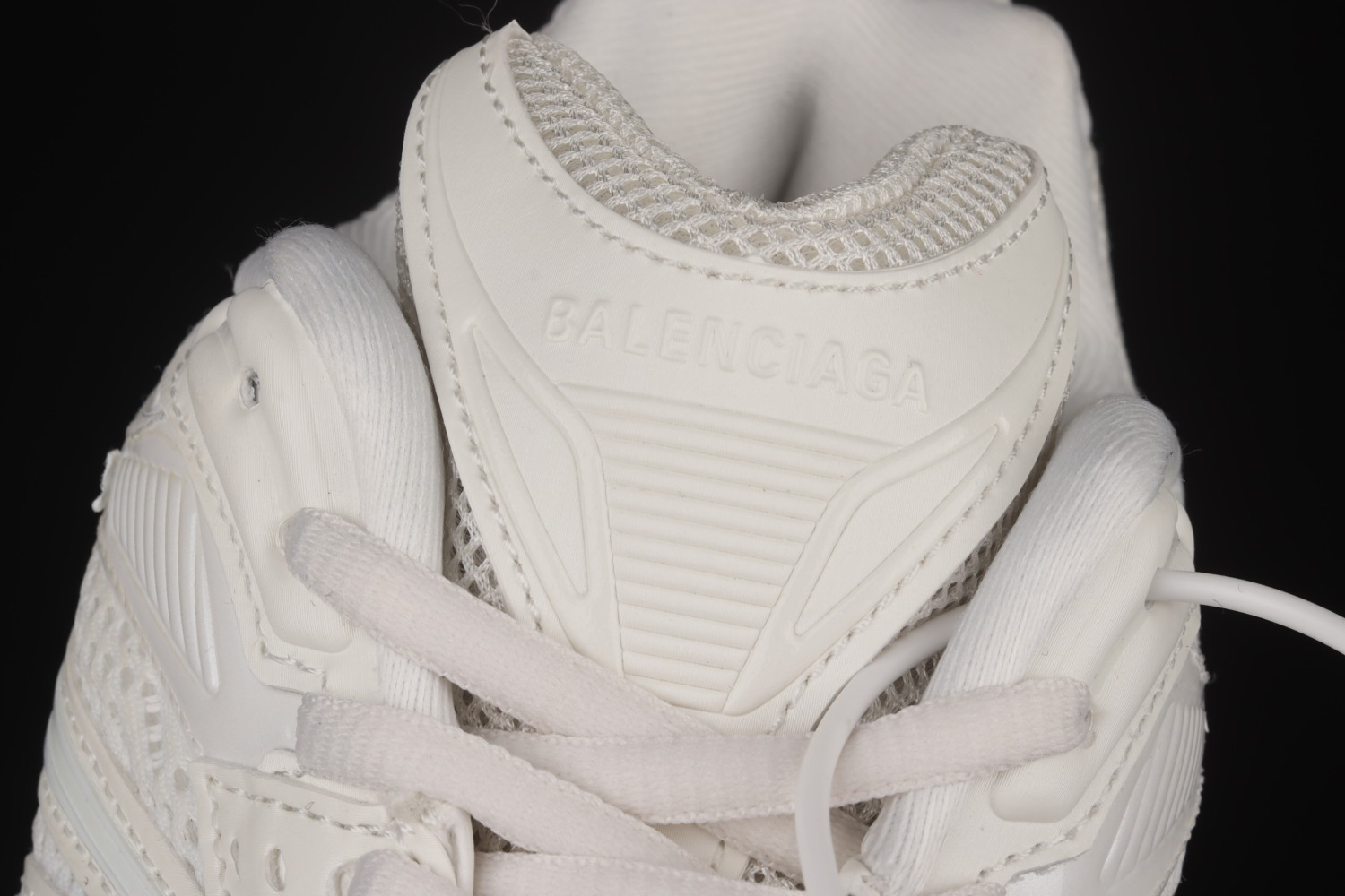 Bal**ci*ga X-Pander 6.0  white 6538-W2RA2-9000