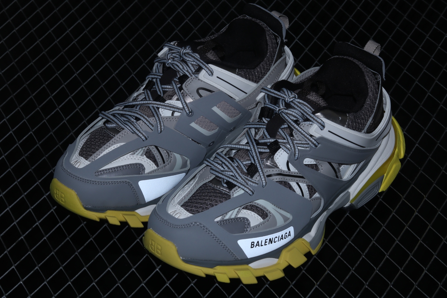 Bal**ci*ga Track Sneaker   ECBA609296A