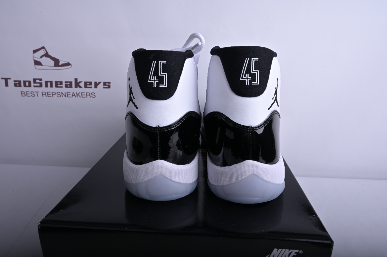 Jordan 11 Retro Concord (2018) 378037-100