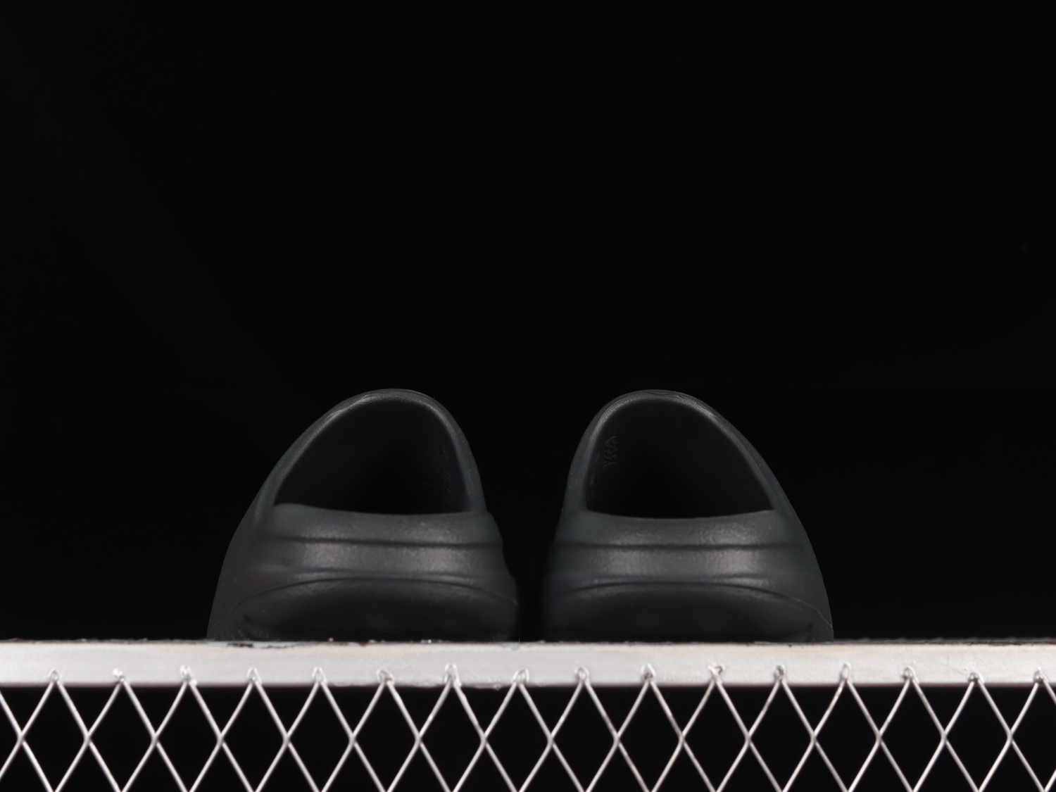 adidas Yeezy Slide Granite ID4132