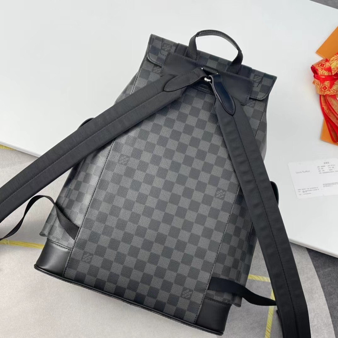 Lo**s Vu**ton Christopher Damier Graphite PM Black N41379