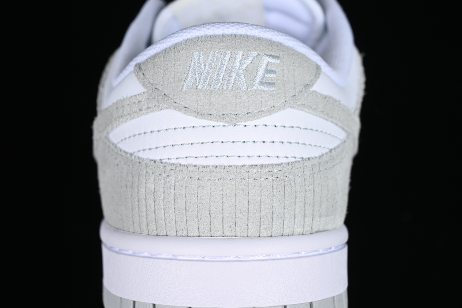 Nike Dunk Low Light Silver Corduroy FN7658-100