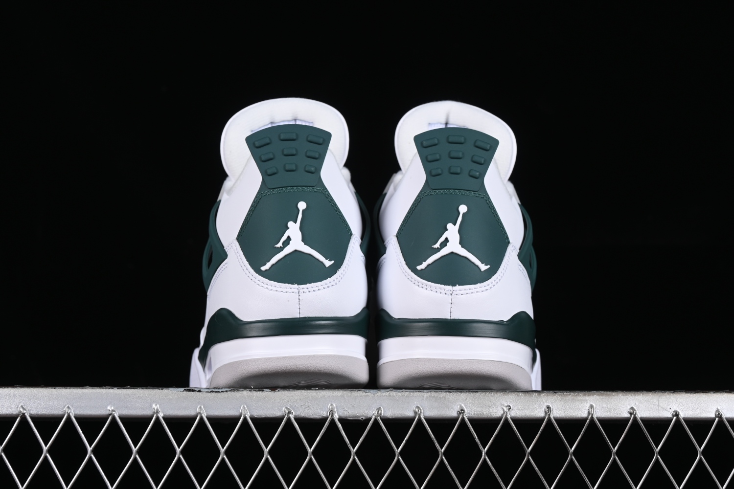 Jordan 4 Retro  Oxidized Green  FQ8138-103