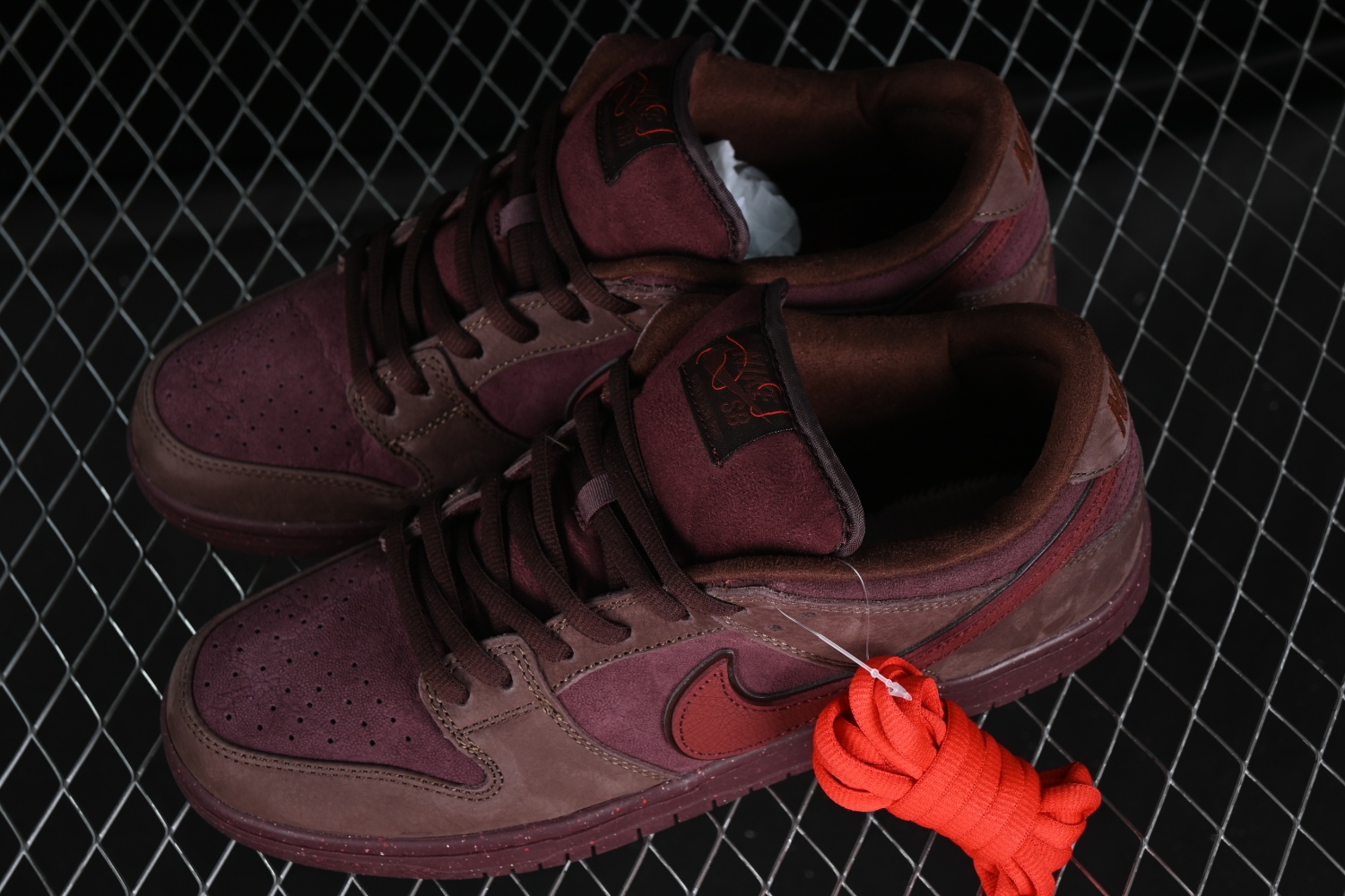 Nike SB Dunk Low Premium  Valentine