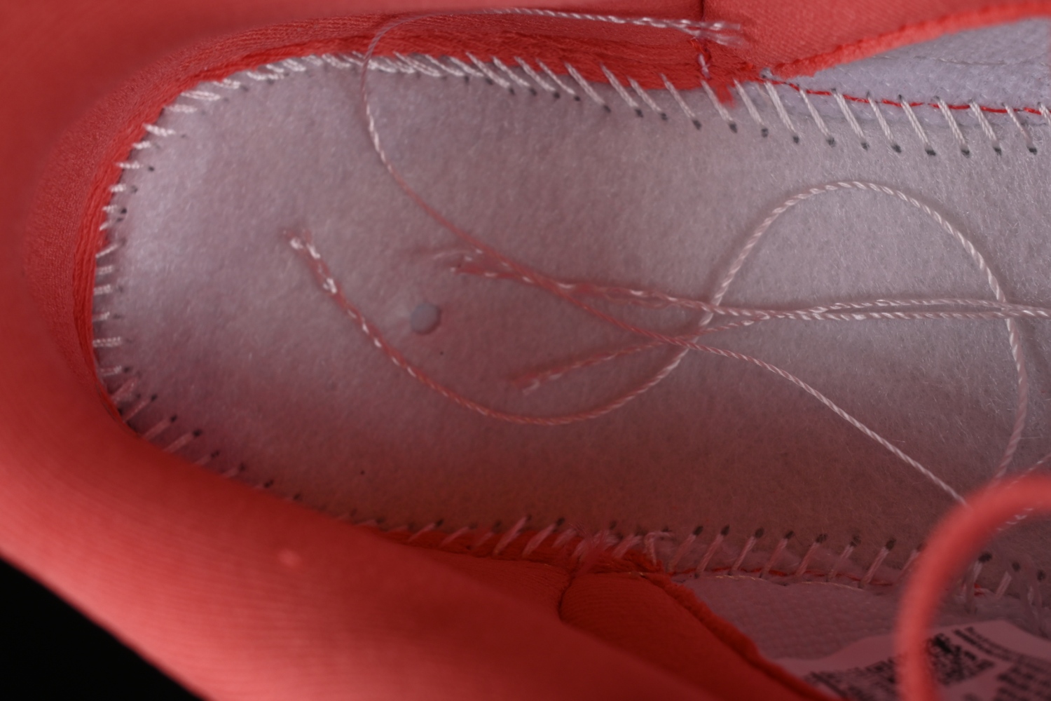 Nike SB Dunk Low Retro  Valentine