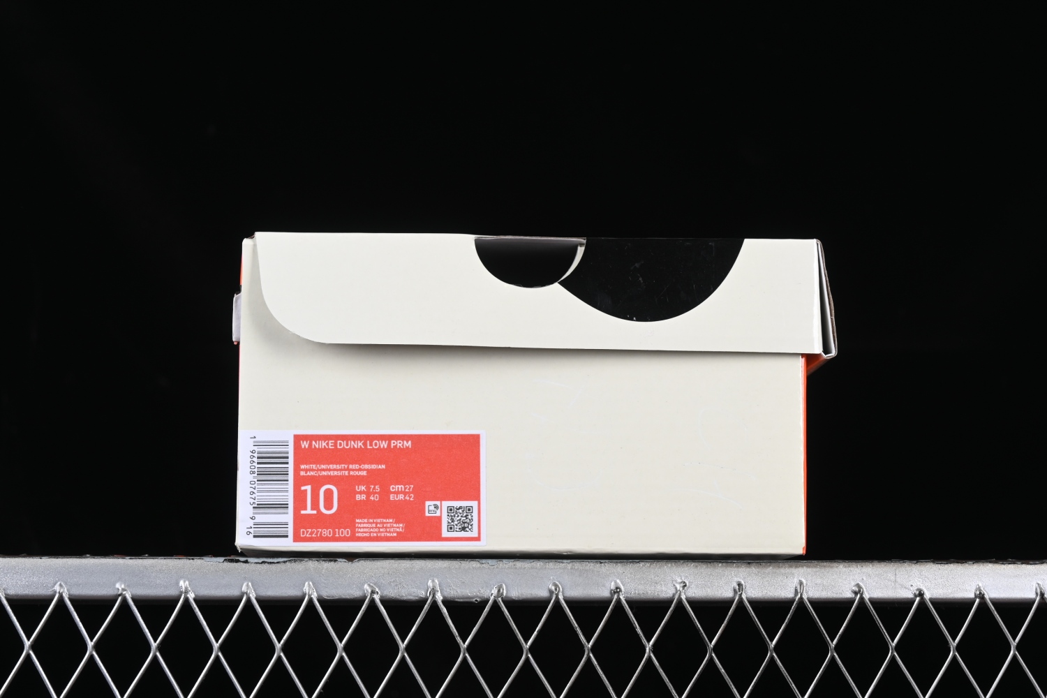 Nike SB  Dunk Low  Houston Comets Four-Peat  DZ2780-100
