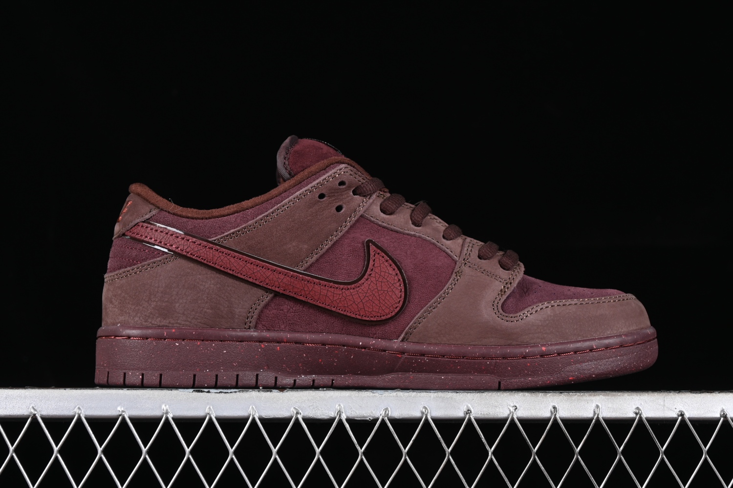 Nike SB Dunk Low Premium  Valentine