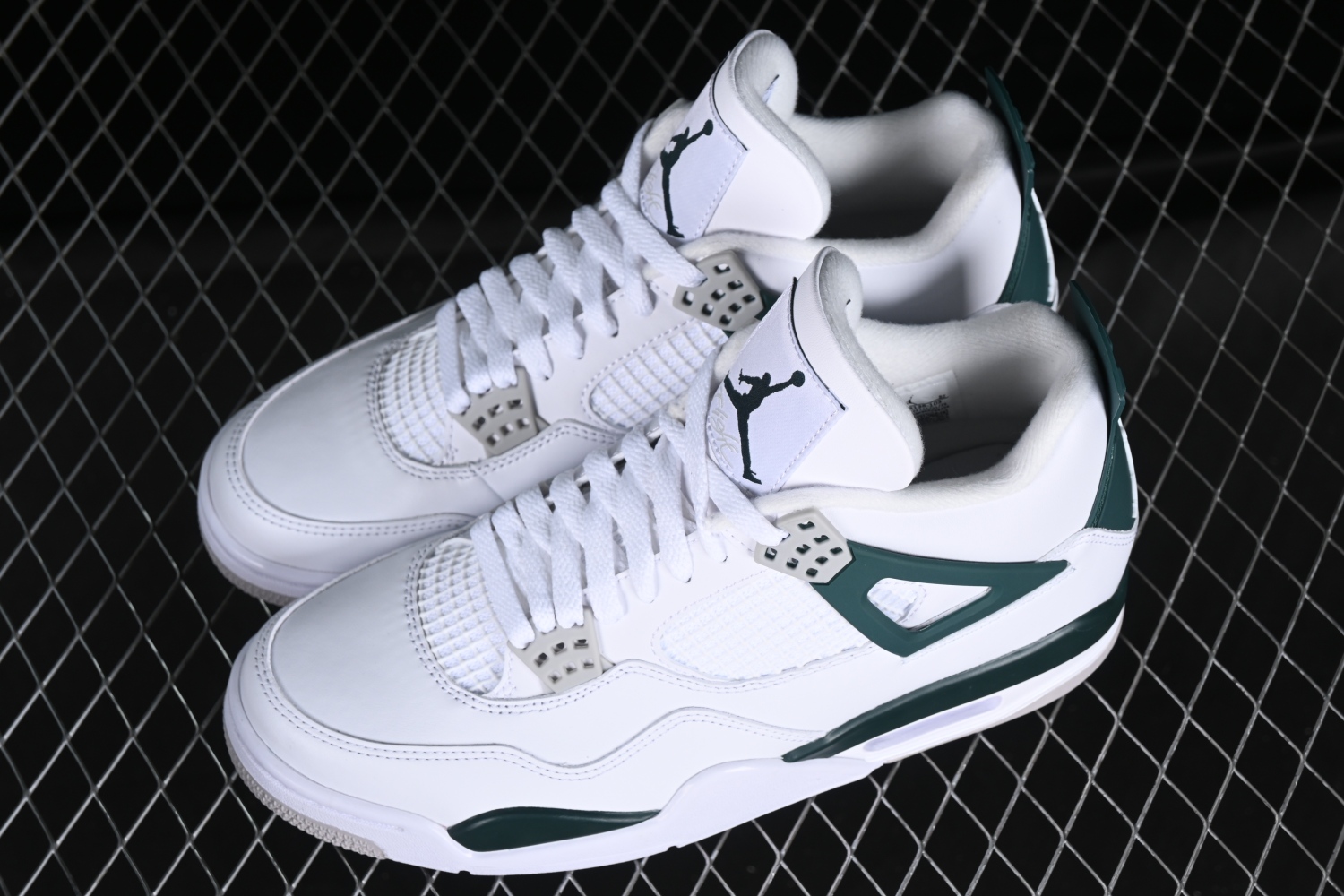 Jordan 4 Retro  Oxidized Green  FQ8138-103