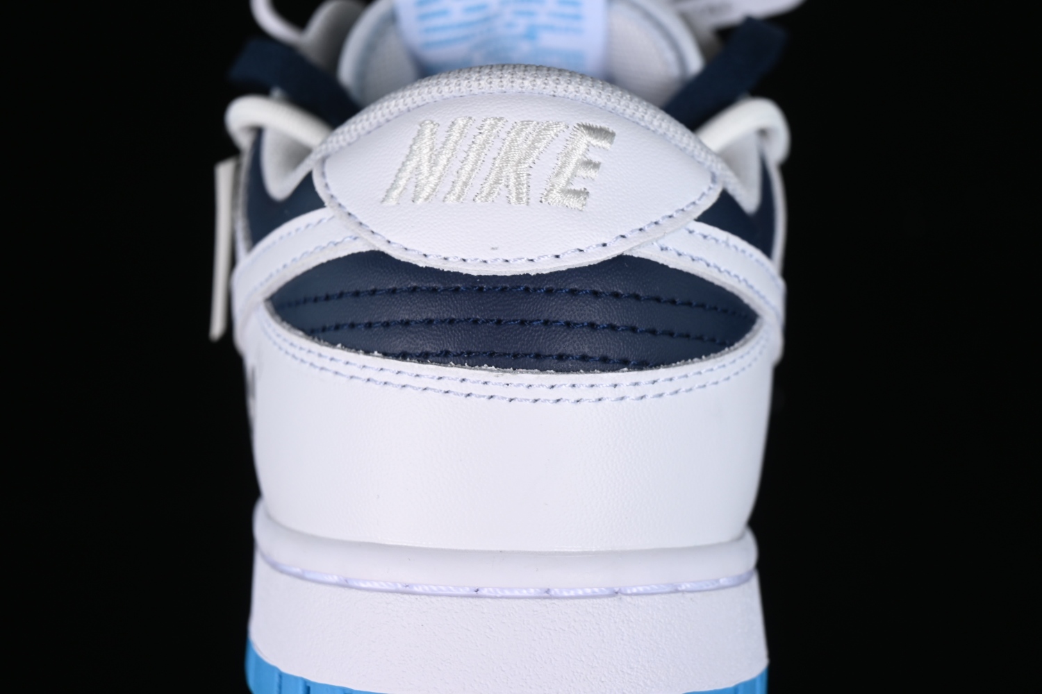 Nike Dunk Low DV0831-001