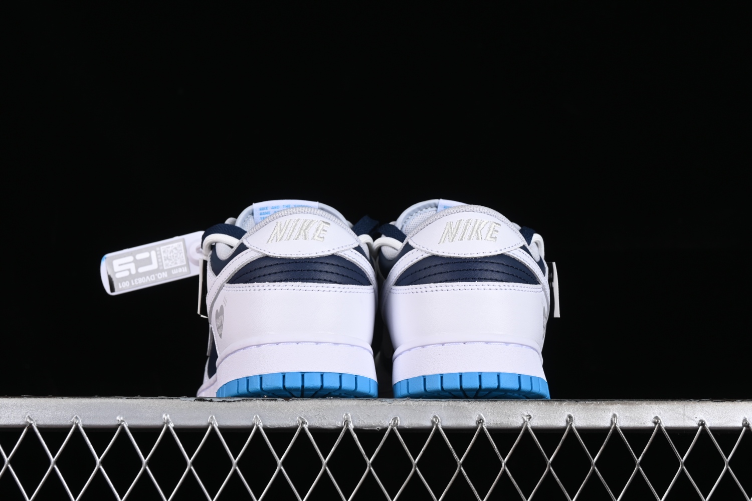 Nike Dunk Low DV0831-001